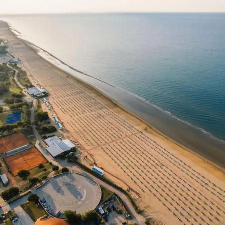 Elegant Two Story Near The Bibione